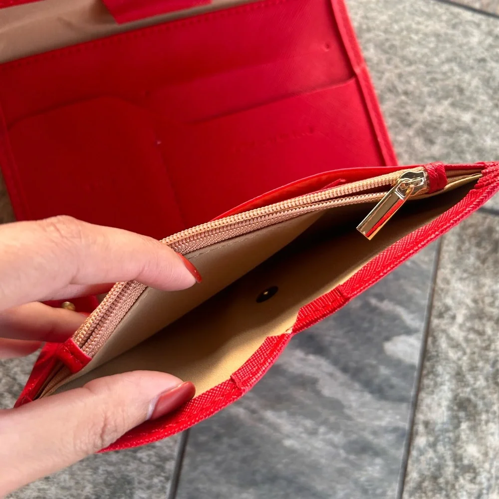 Tripping Wallet - Picture 9 of 9